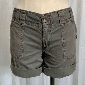 SANCTUARY | Army Green Cargo Shorts; Women’s Size 30